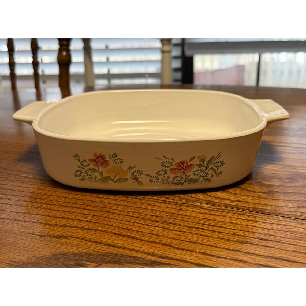 Vintage Corning Ware Wildflower Casserole Dish 1.5 Quart Squ Baking Pan P-1 1/2